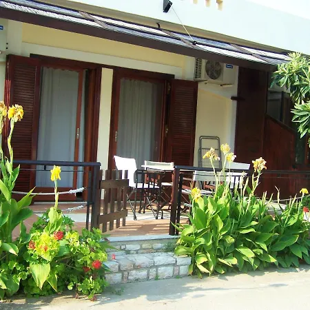 One Bedroom Appartement With Enclosed Garden And Wifi At Agios Andreas * Agios Andreas (Messenia)